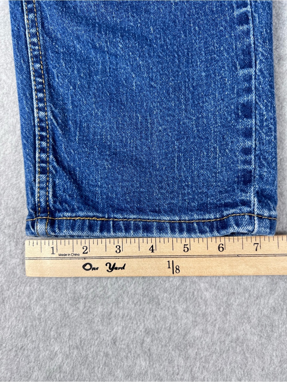 Levi’s Men’s Jeans 505 Classic Blue Straight Fit Size 32 Everyday Staple - Picture 8 of 12